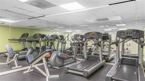 La fitness 24 hours near me - LA Fitness is located 4949 WEST 147TH STREET. This HAWTHORNE gym offers personal training, group fitness classes, weights, & more. Work out today on a free gym membership trial.